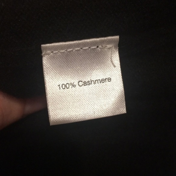 Cashmere Sweater - Picture 3 of 3